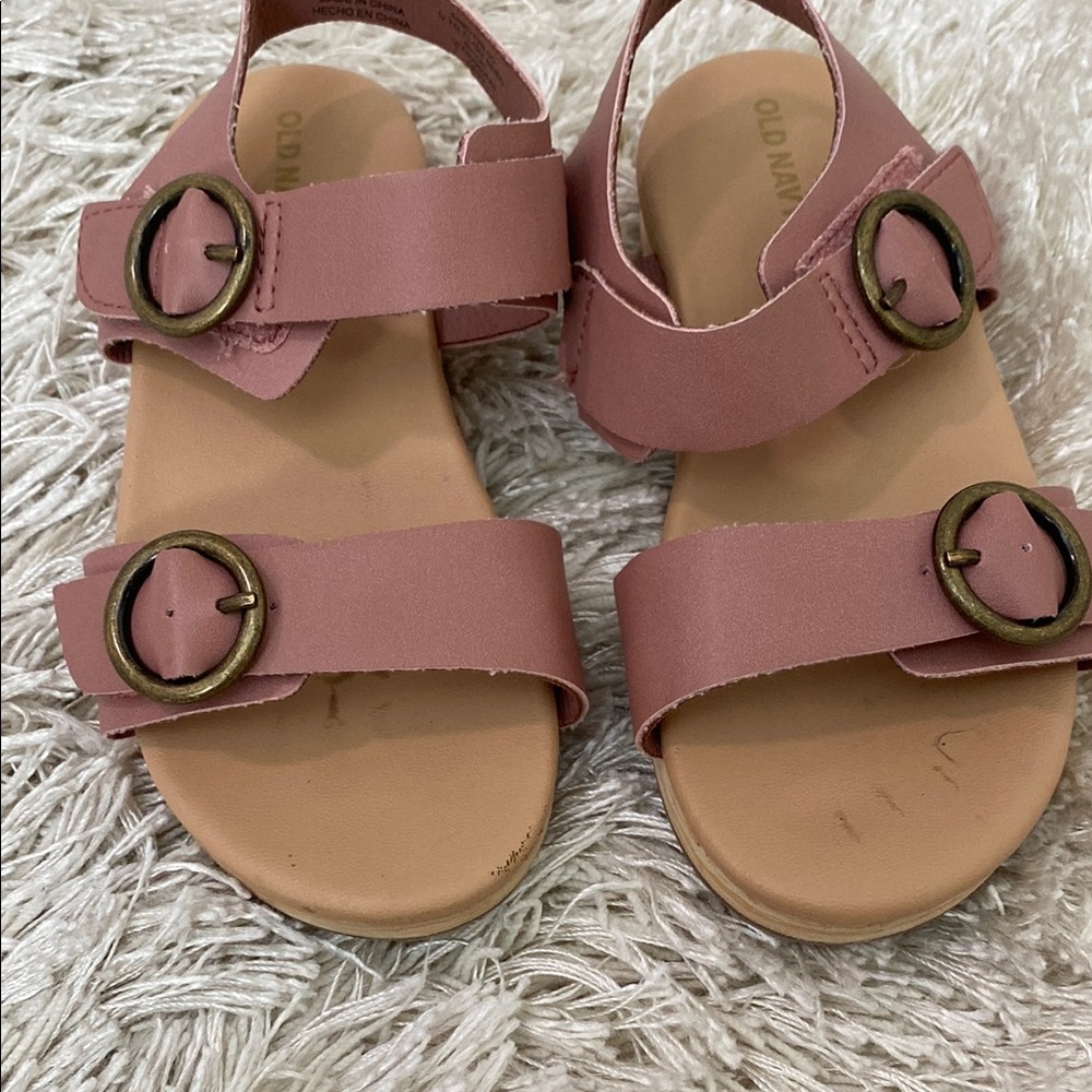 Old Navy Pink and Tan Sandals Minimalist Design